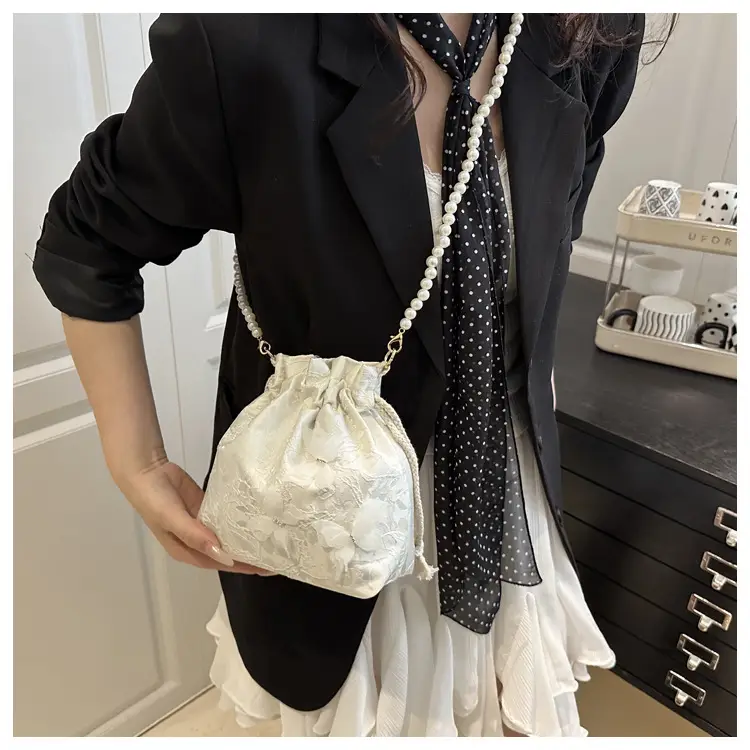 Pearl Crossbody Bag High-Looking Women's 2025 Spring Summer — feature 9
