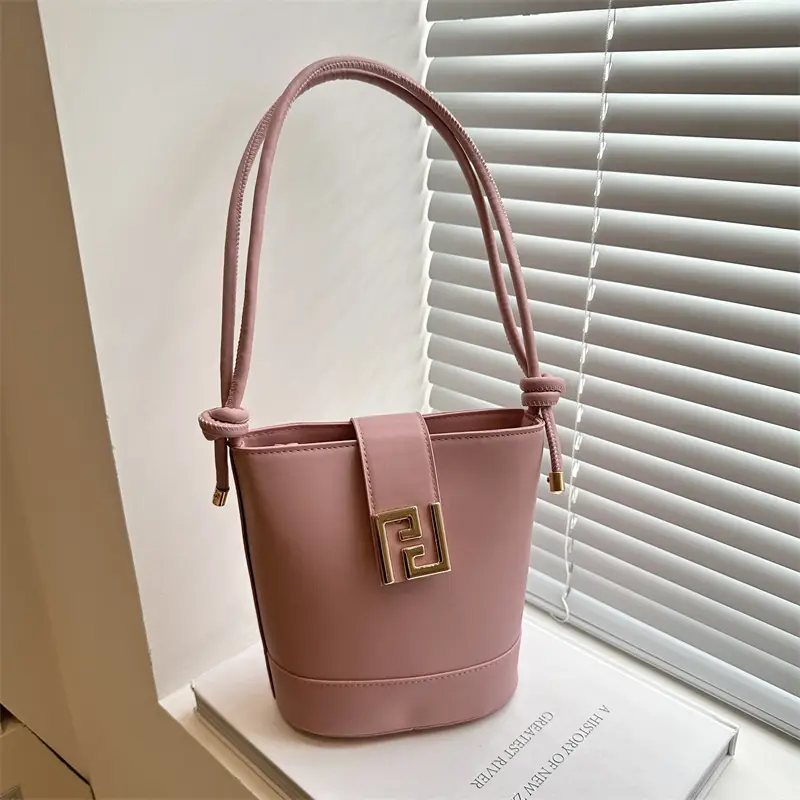 Women's 2025 Spring Light Luxury Bucket Bags - Image 7
