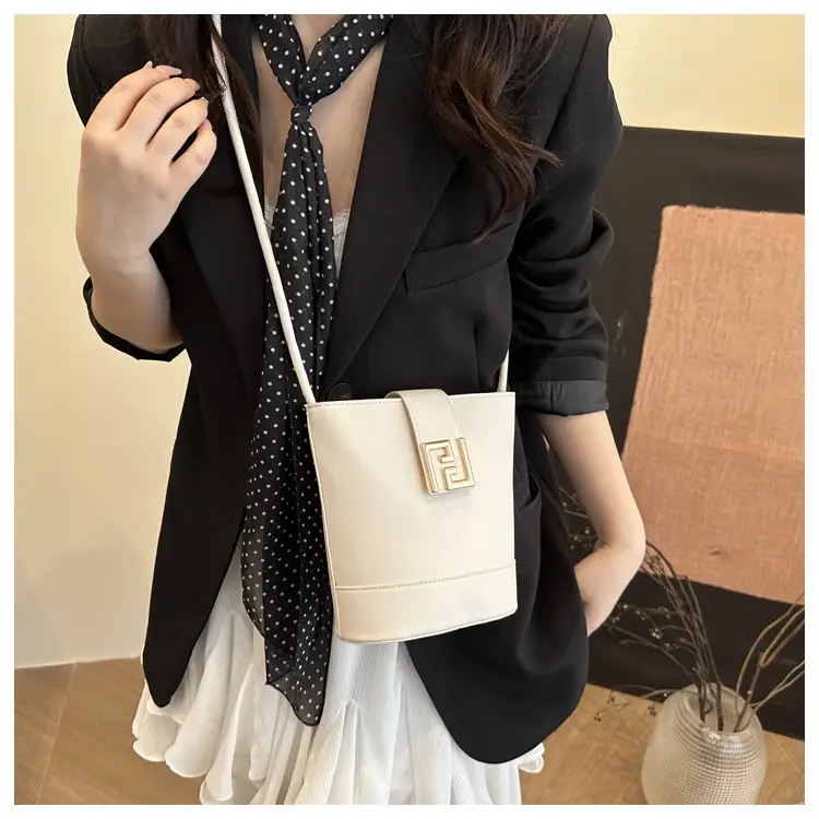 Women's 2025 Spring Light Luxury Bucket Bags — feature 16