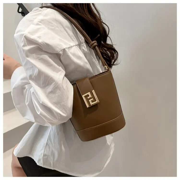 Women's 2025 Spring Light Luxury Bucket Bags — feature 25
