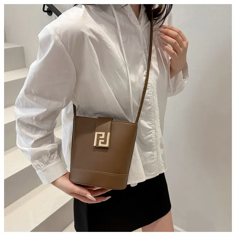 Women's 2025 Spring Light Luxury Bucket Bags — feature 26