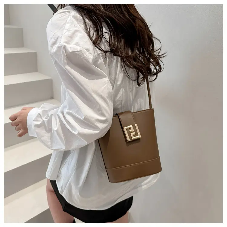 Women's 2025 Spring Light Luxury Bucket Bags — feature 27