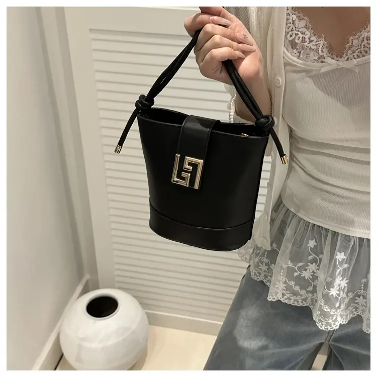 Women's 2025 Spring Light Luxury Bucket Bags — feature 29