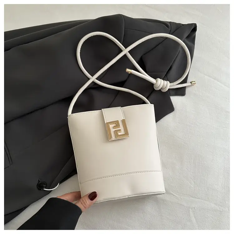 Women's 2025 Spring Light Luxury Bucket Bags — feature 34