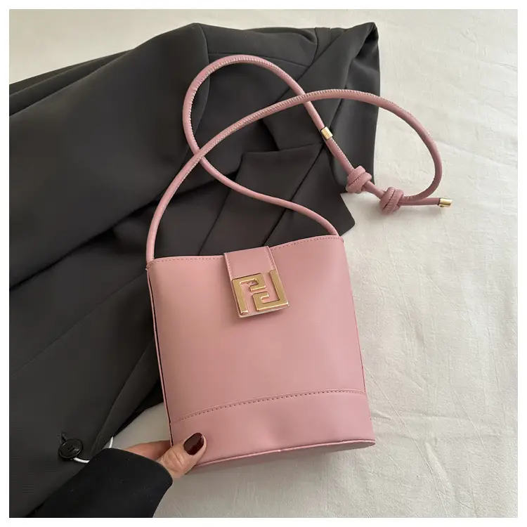 Women's 2025 Spring Light Luxury Bucket Bags — feature 36