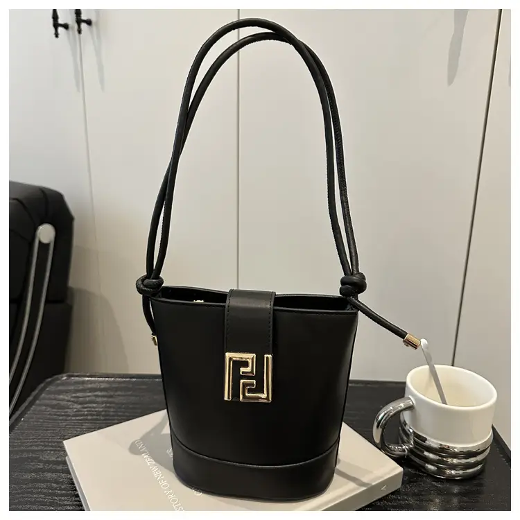 Women's 2025 Spring Light Luxury Bucket Bags — feature 46