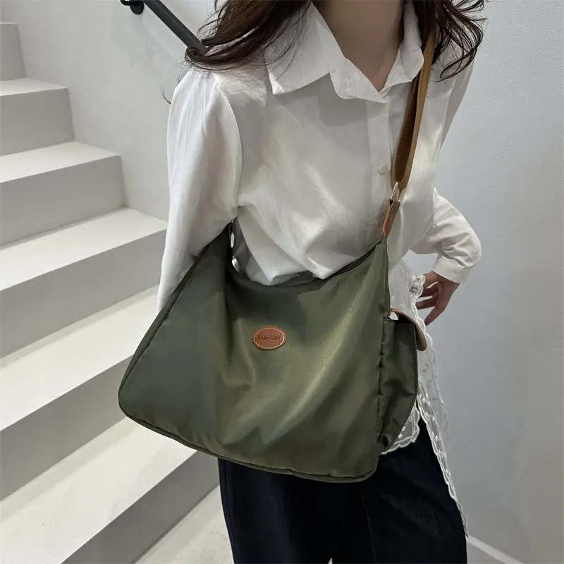 Women's Square Bag 2025 Spring New Large Capacity Shoulder Bag - Image 9
