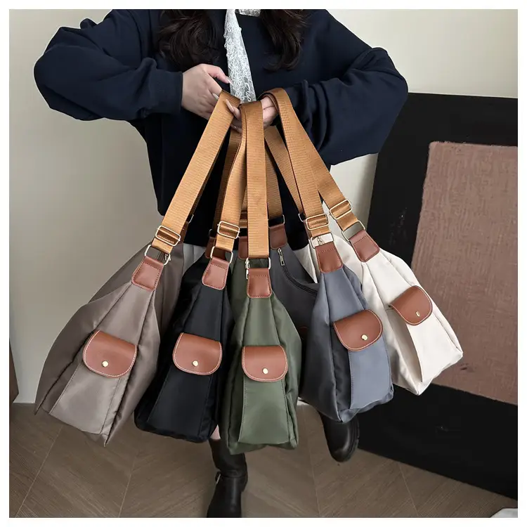 Women's Square Bag 2025 Spring New Large Capacity Shoulder Bag — feature 32