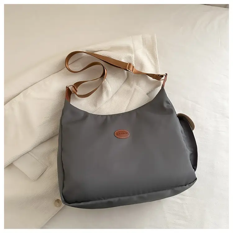 Women's Square Bag 2025 Spring New Large Capacity Shoulder Bag — feature 36
