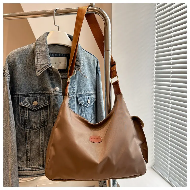 Women's Square Bag 2025 Spring New Large Capacity Shoulder Bag — feature 47
