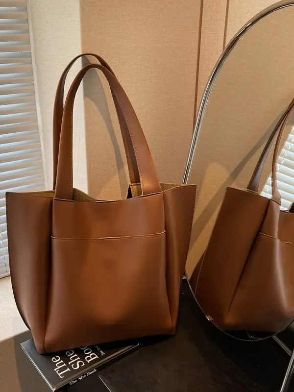 Large Capacity Leather Tote Bag for Women - Image 7