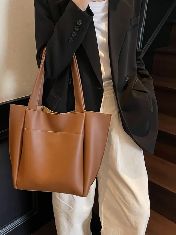 Large Capacity Leather Tote Bag for Women - Image 10