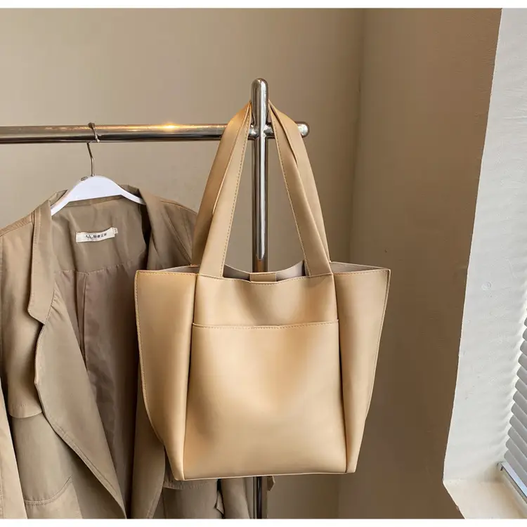 Large Capacity Leather Tote Bag for Women — feature 13