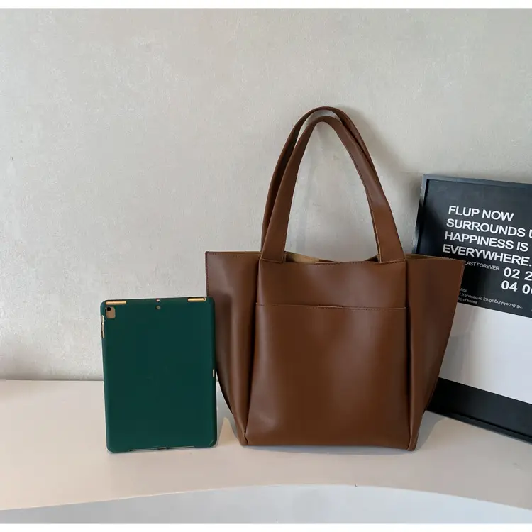 Large Capacity Leather Tote Bag for Women — feature 20