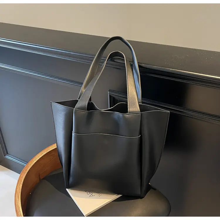 Large Capacity Leather Tote Bag for Women — feature 45