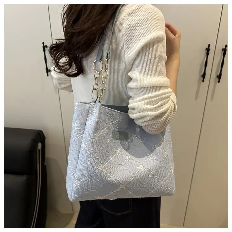 Pink Embroidered Shoulder Bag for Women 2025 — feature 11