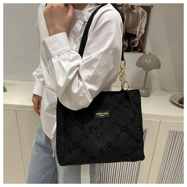 Pink Embroidered Shoulder Bag for Women 2025 — feature 18
