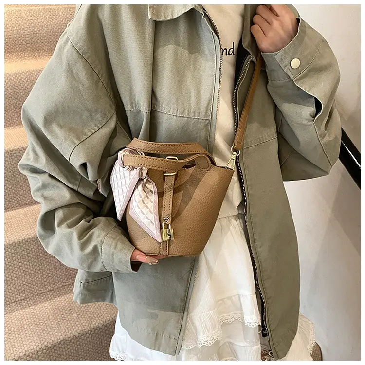 Yellow Lychee Bucket Bag Set 2026 Summer — feature 37
