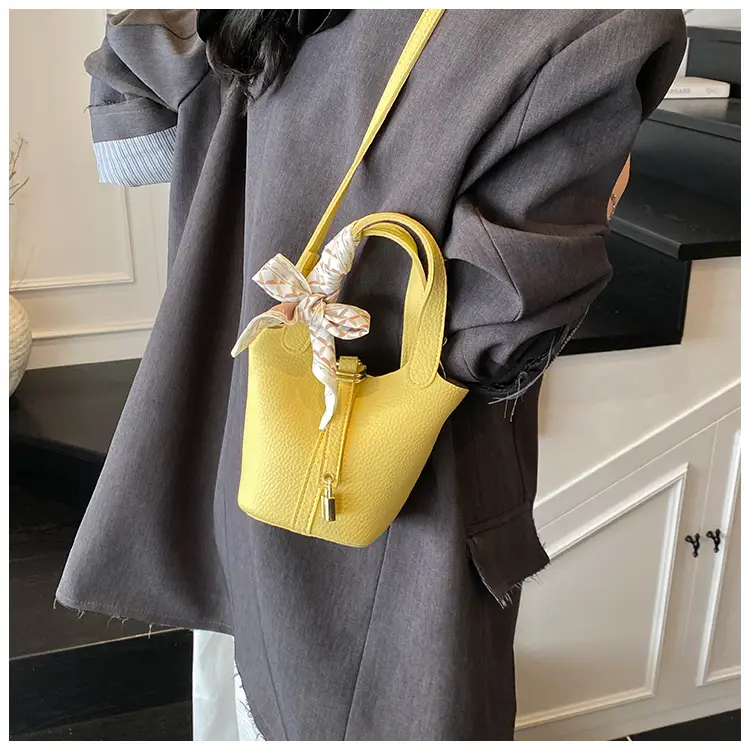 Yellow Lychee Bucket Bag Set 2026 Summer — feature 44