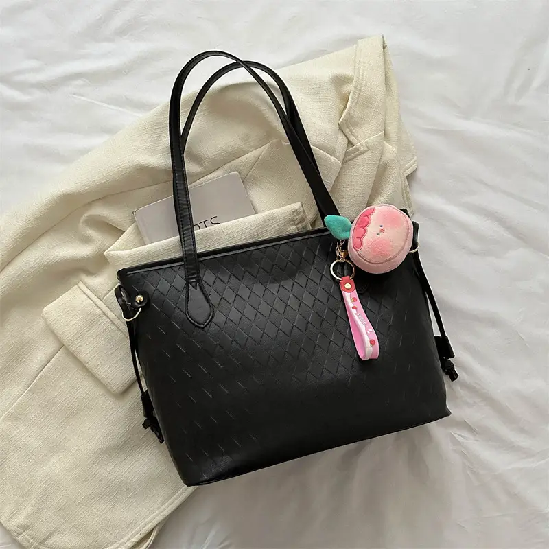 Women's Pink Quilted Shoulder Tote Bag with Tassel - Image 4