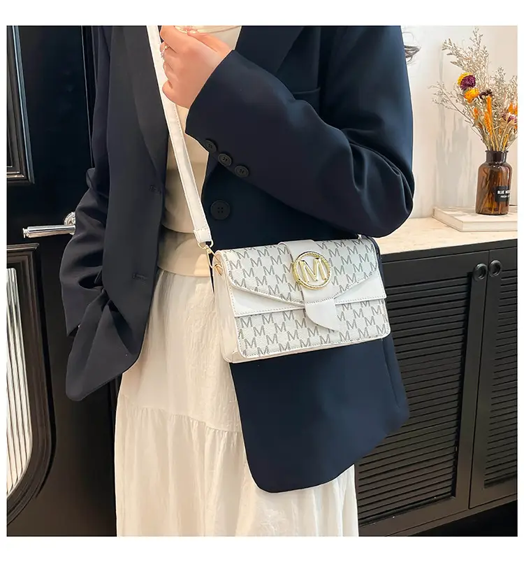 French Style Pink Letter Print Crossbody Bag — feature 15