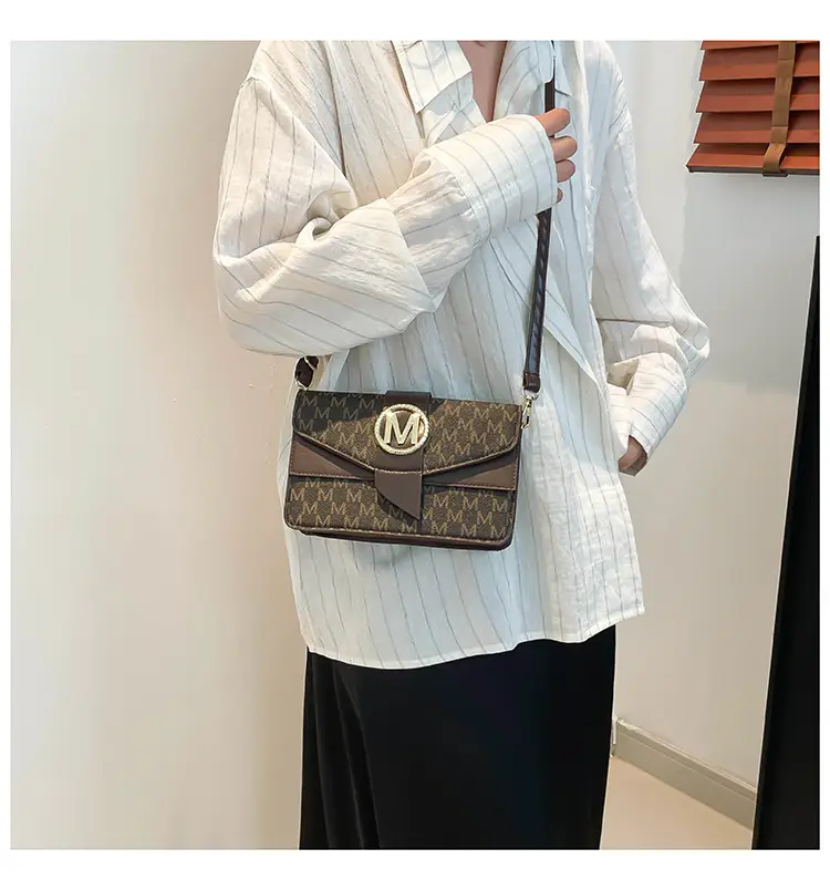 French Style Pink Letter Print Crossbody Bag — feature 20
