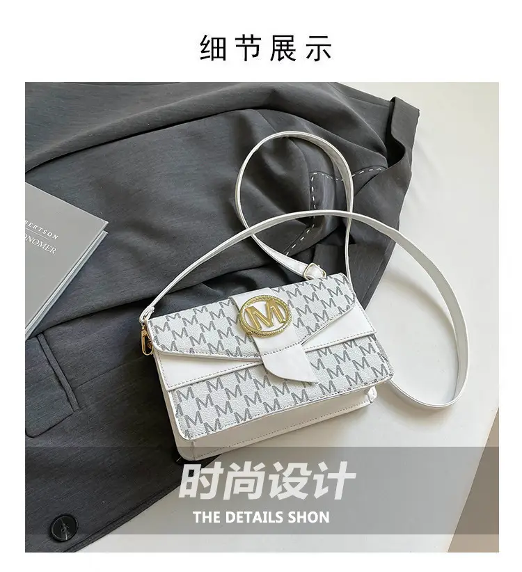French Style Pink Letter Print Crossbody Bag — feature 4