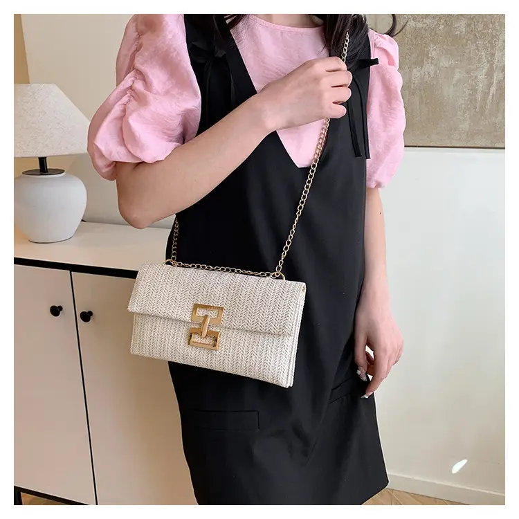 French Embroidery Crossbody Bag Brown Gold Chain — feature 12