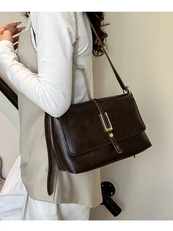 Brown Leather Shoulder Bag for Women 2025 - Image 7