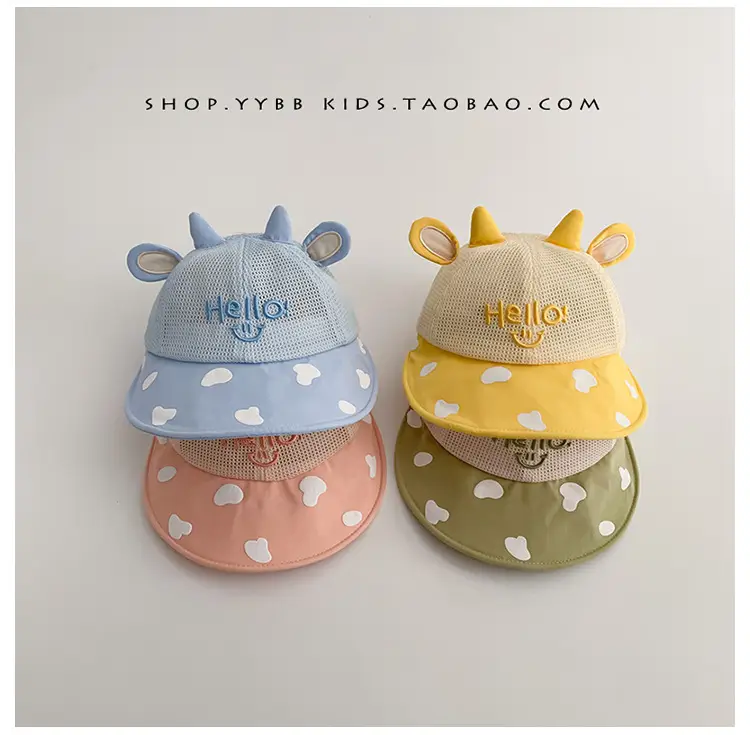 Baby Hat with Duck Tails and Heart Pattern — feature 9