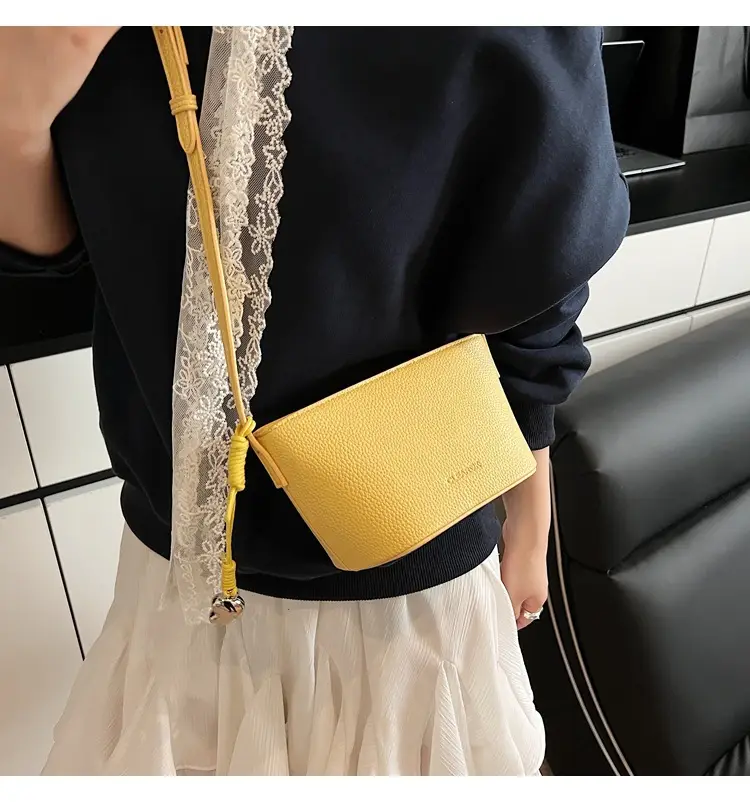 Red Korean Fashion Shoulder Bag for Women — feature 21