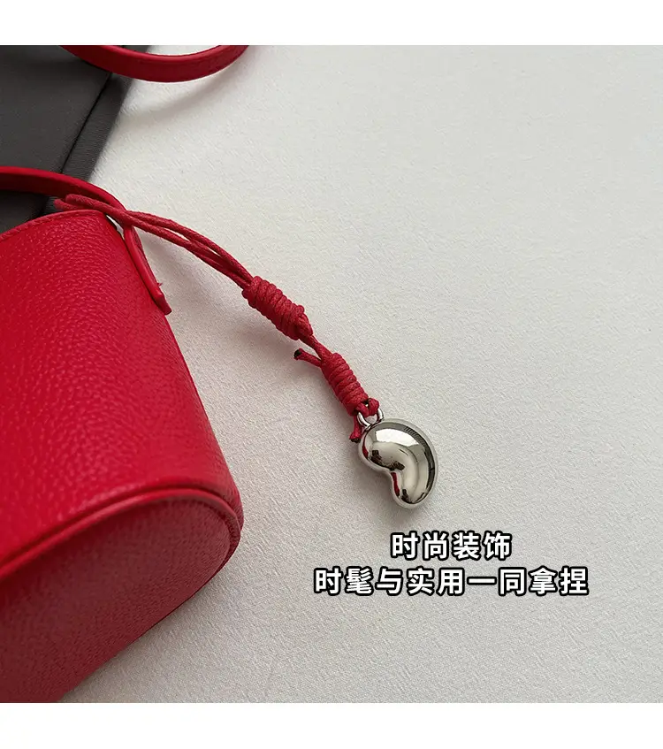 Red Korean Fashion Shoulder Bag for Women — feature 9