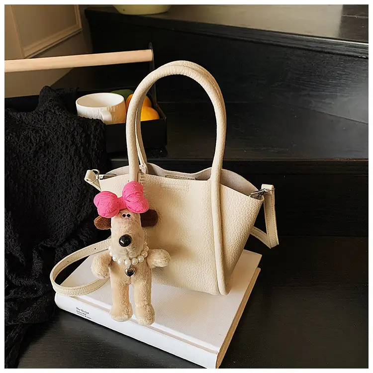 Women's Cross-Border Handheld Bucket Bag with Cute Doll Decor — feature 16