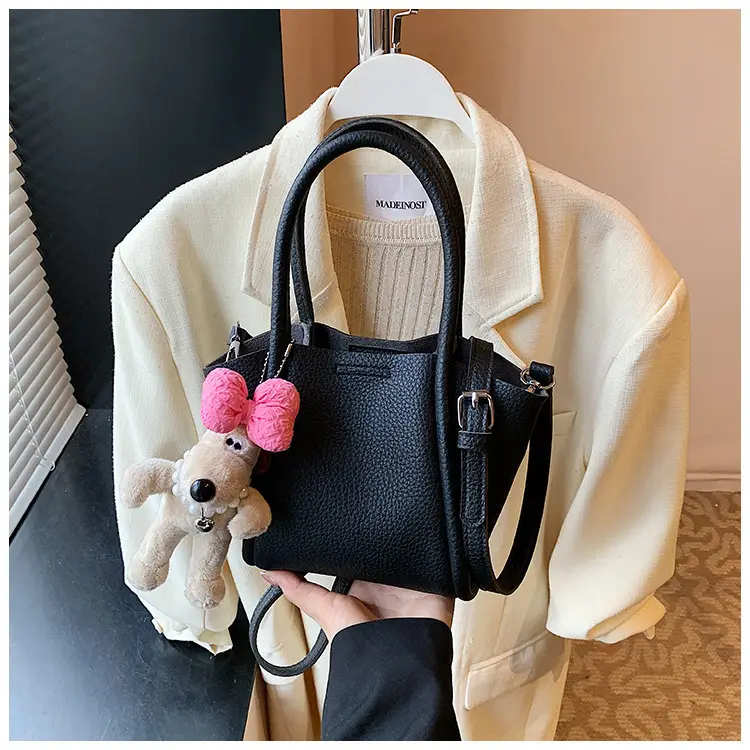 Women's Cross-Border Handheld Bucket Bag with Cute Doll Decor — feature 19
