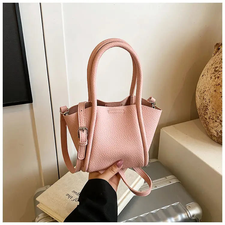 Women's Cross-Border Handheld Bucket Bag with Cute Doll Decor — feature 22