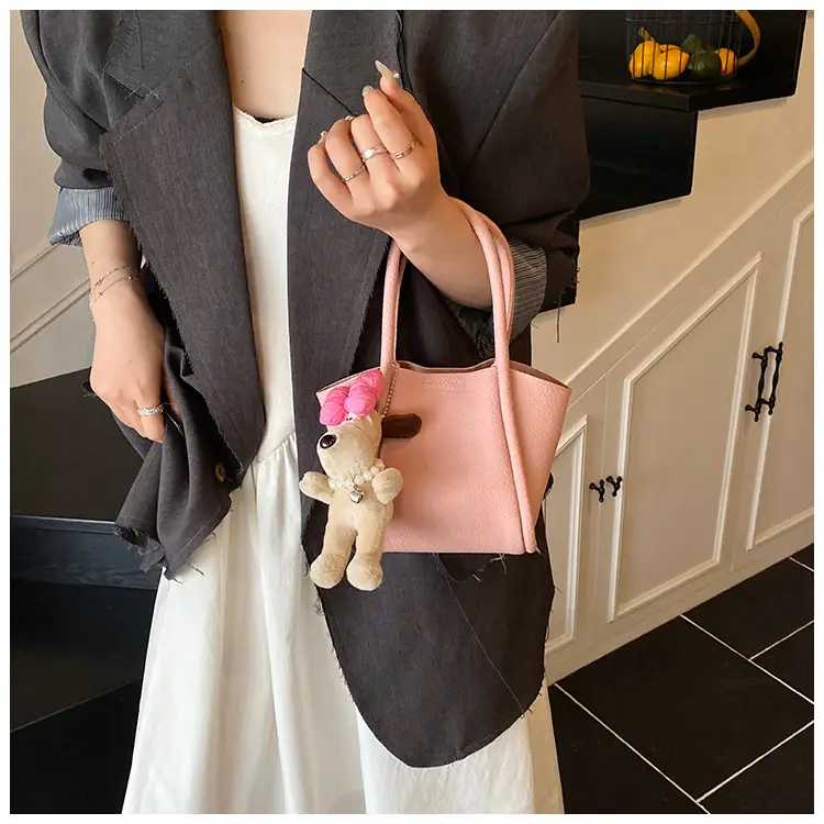 Women's Cross-Border Handheld Bucket Bag with Cute Doll Decor — feature 32