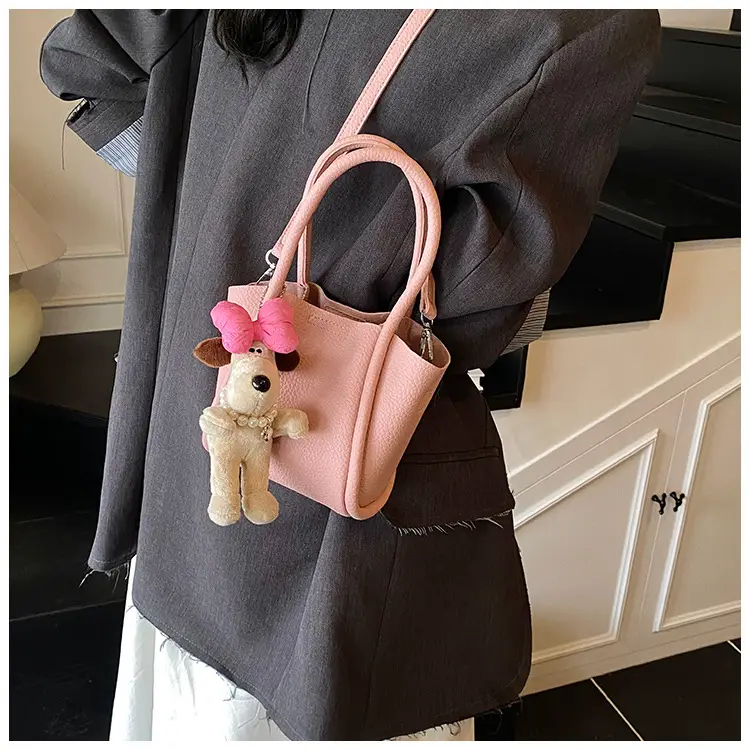 Women's Cross-Border Handheld Bucket Bag with Cute Doll Decor — feature 33