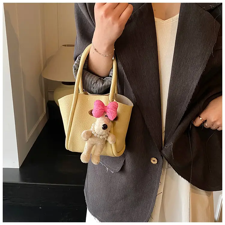 Women's Cross-Border Handheld Bucket Bag with Cute Doll Decor — feature 35