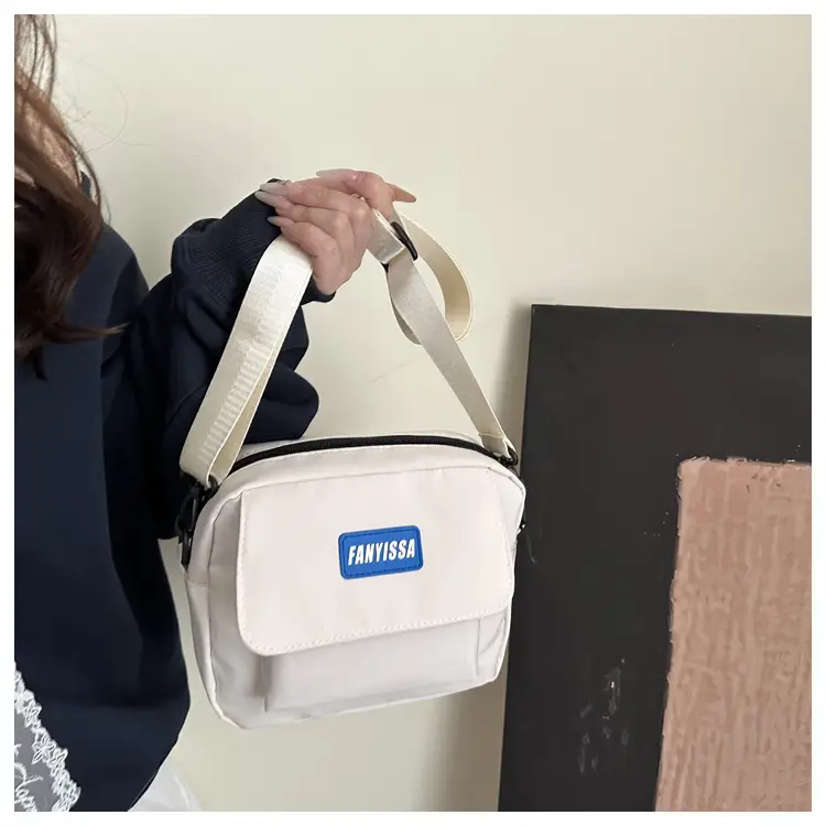 2025 Canvas Crossbody Bag Black Beige Student Casual — feature 2