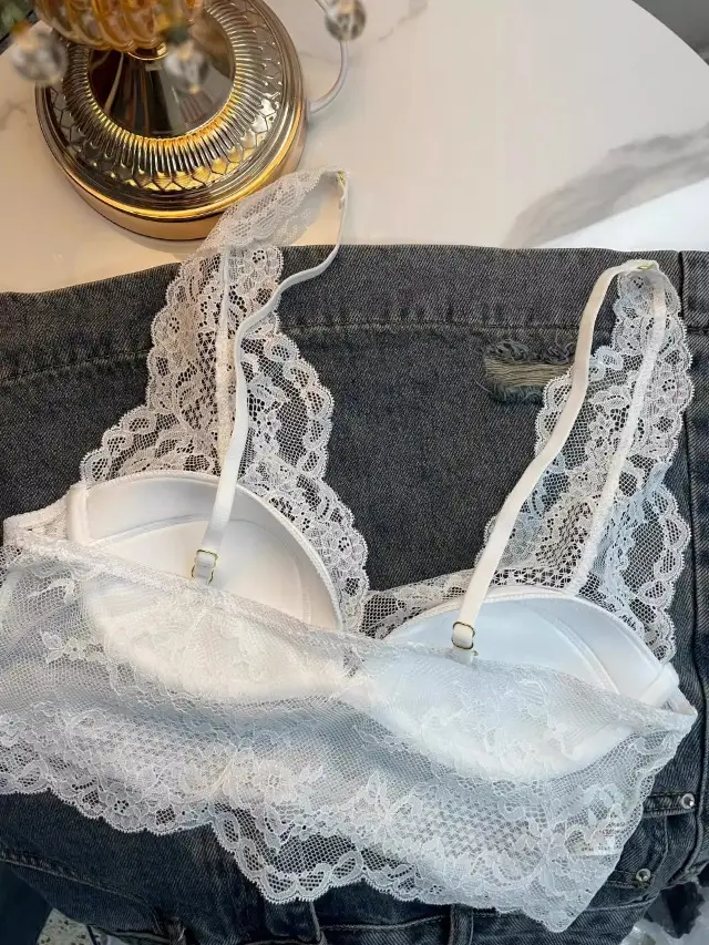 Lace V-Neck Underwear Set Women's French Style — feature 31