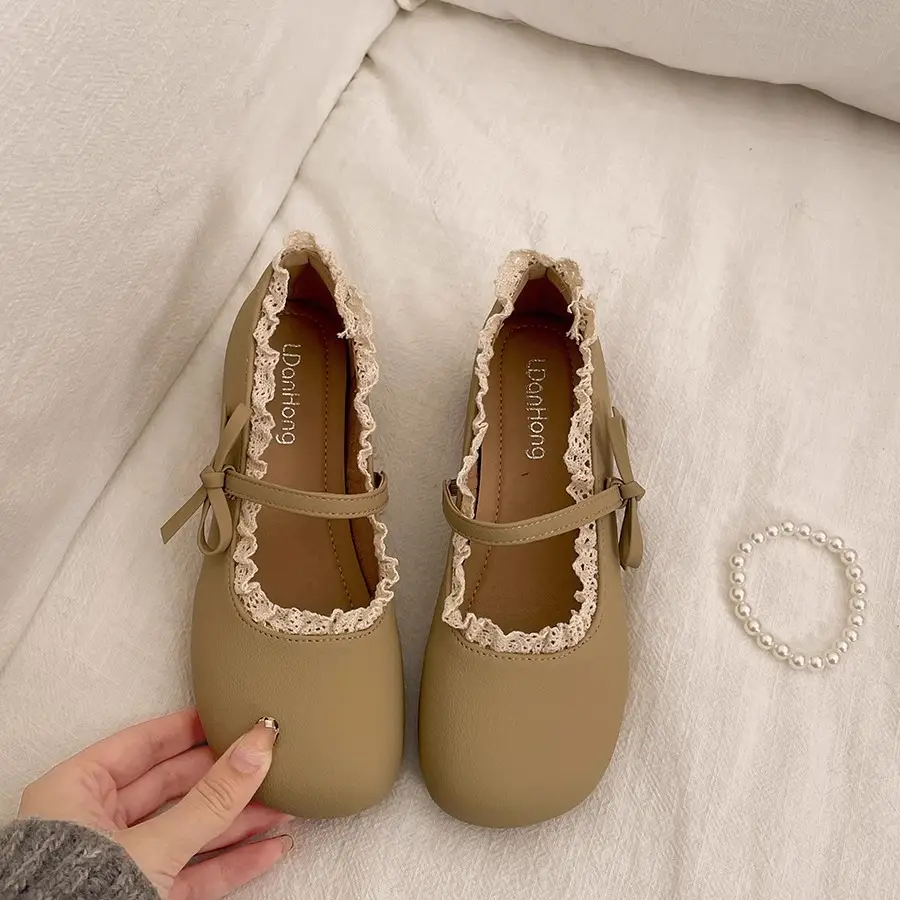 2025 New Round-Toe Mary Jane Shoes, Sweet Lace Soft-Soled Fashionable Princess Shoes, Retro Pumps — feature 4