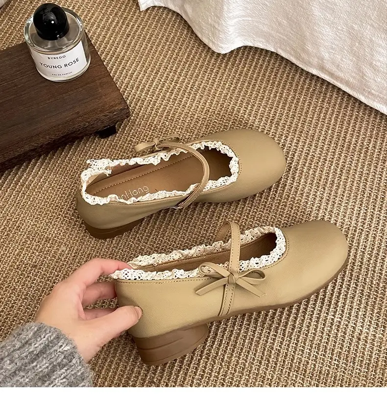 2025 New Round-Toe Mary Jane Shoes, Sweet Lace Soft-Soled Fashionable Princess Shoes, Retro Pumps — feature 8