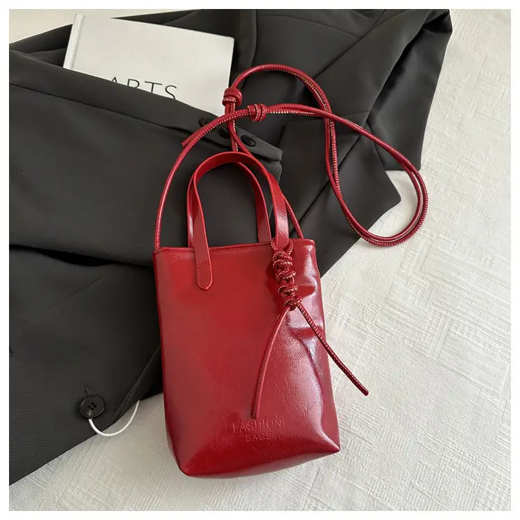 Red Textured Shoulder Bag for Women 2025 — feature 25