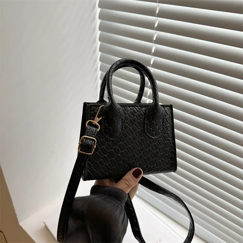 Black Rhombus Textured Shoulder Bag for Women
