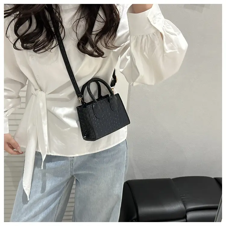 Black Rhombus Textured Shoulder Bag for Women — feature 16