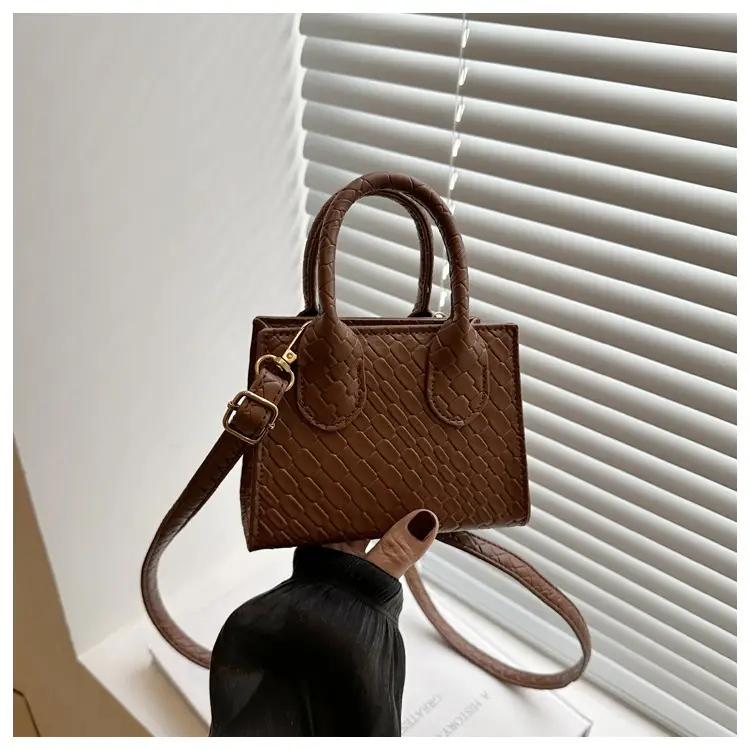 Black Rhombus Textured Shoulder Bag for Women — feature 22