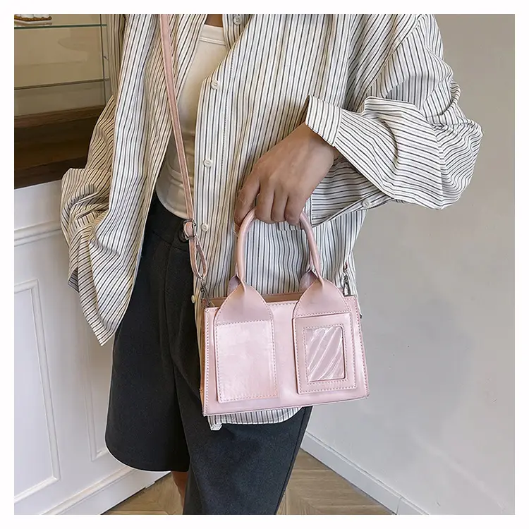 White Square Shoulder Bag for Women 2025 — feature 15