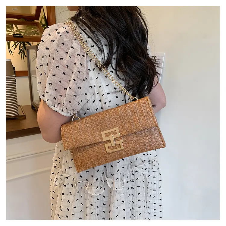 Women's Brown Twist-Lock Chain Shoulder Bag — feature 12