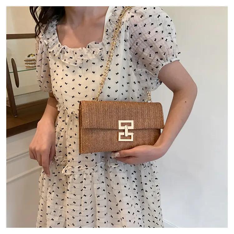 Women's Brown Twist-Lock Chain Shoulder Bag — feature 14