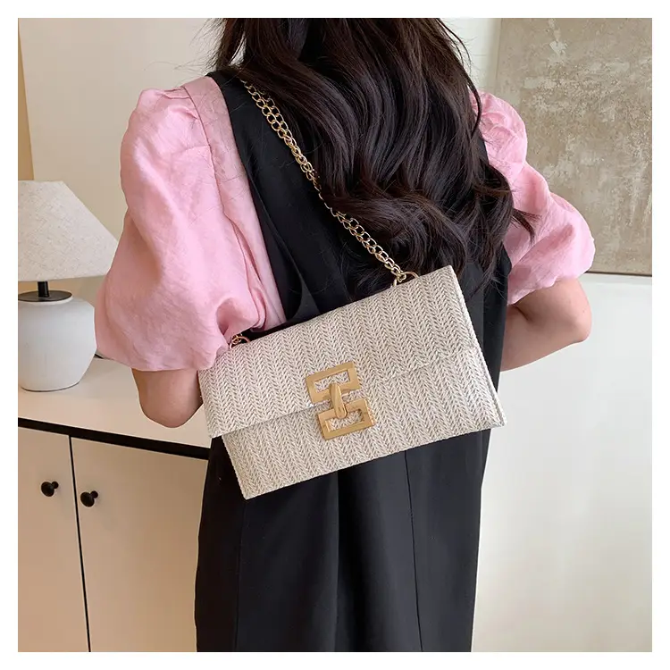 Women's Brown Twist-Lock Chain Shoulder Bag — feature 18